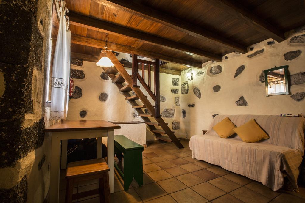 Casa Rural De Piedra Frontera Bagian luar foto